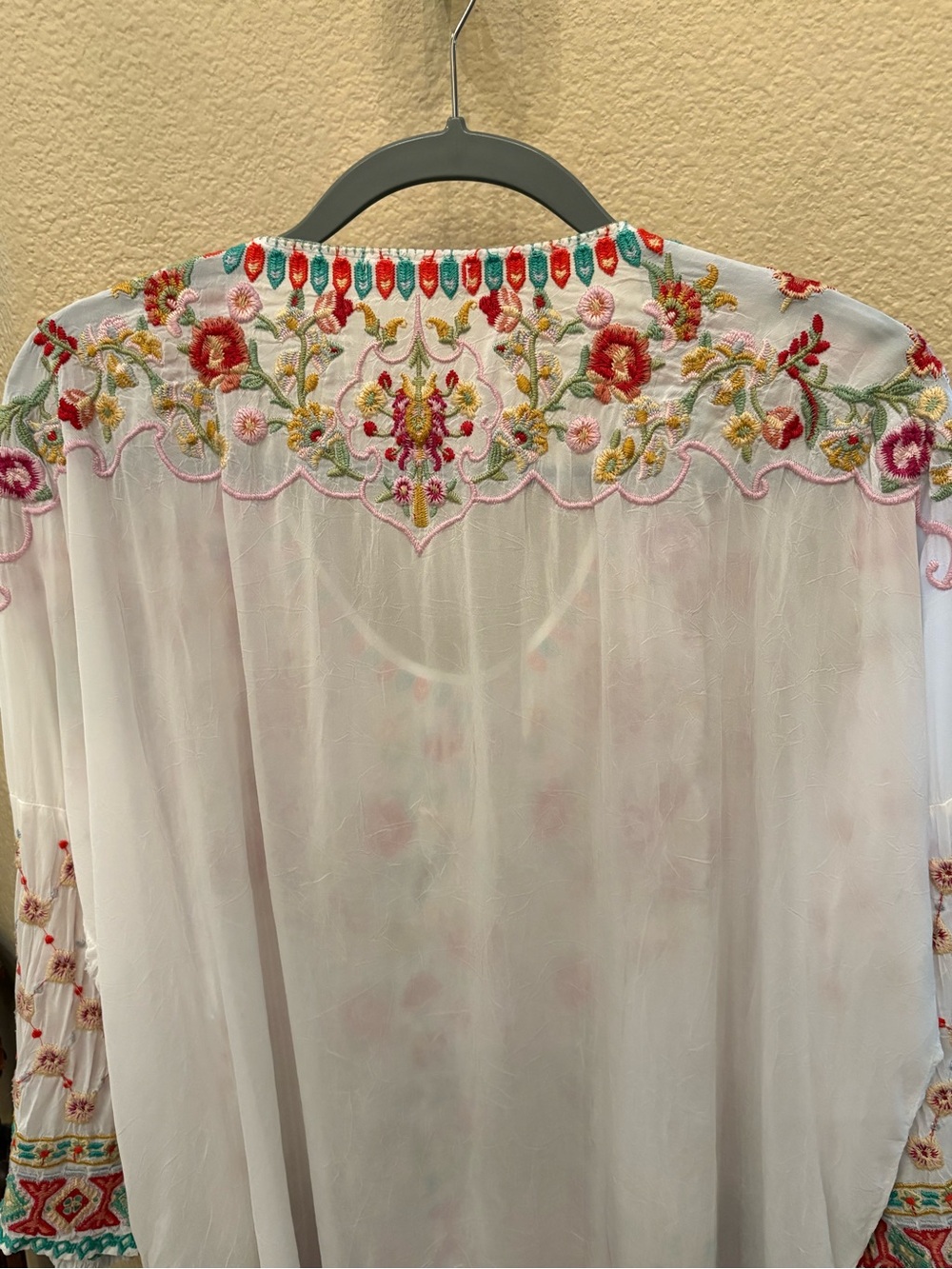 Johnny Was Women Sandra White Embroidered Multicolor Floral Blouse Size 3X Plus - Picture 5 of 6